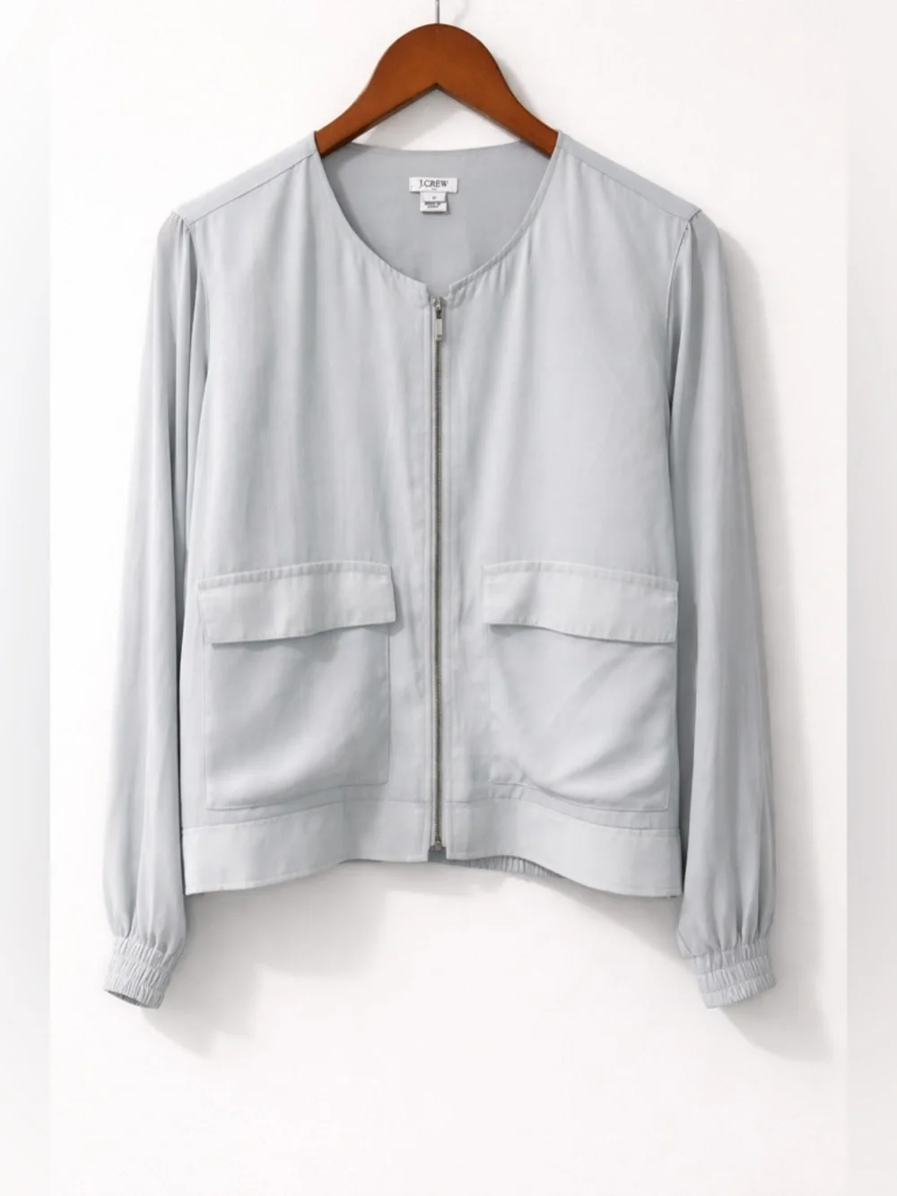 J.Crew Light Gray Cropped Zip Blouse Utility Chic Size M, Minimalist